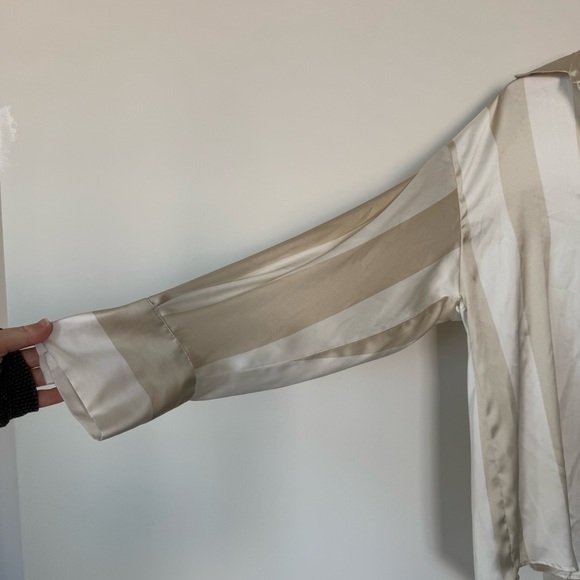 ZARA SATIN OVERSIZED Striped Flowy V-Ndck Button Up SHIRT SAND BEIGE 2562/162 - Picture 10 of 13